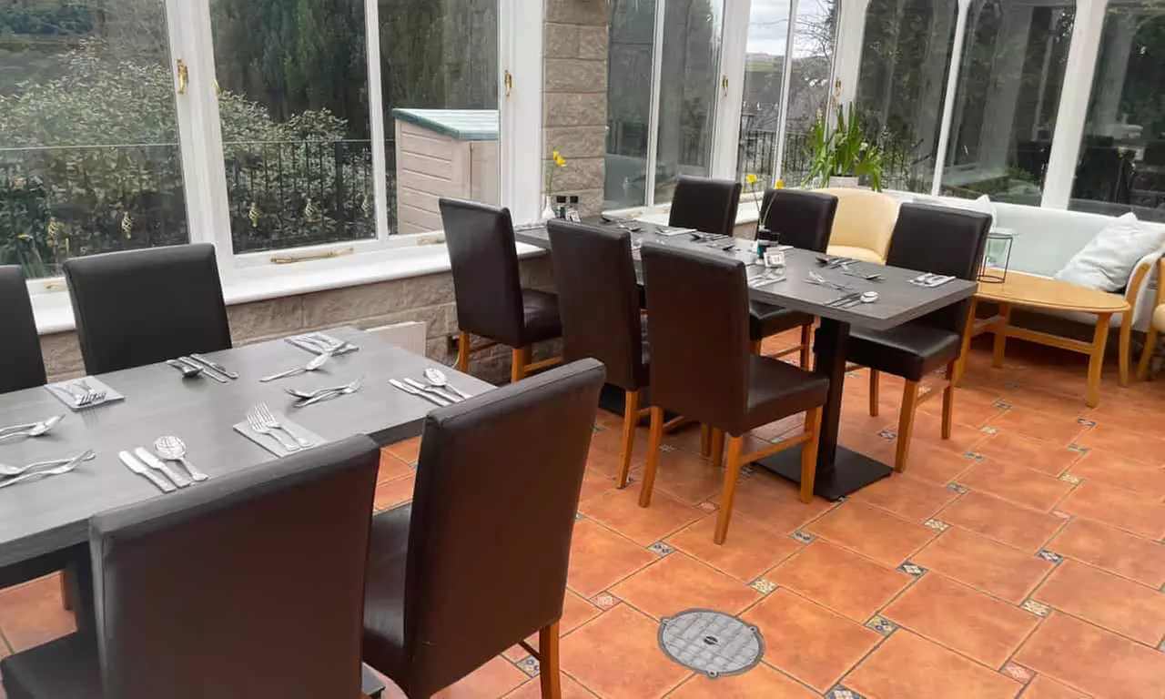 Swinscoe: 2-Night Stay with Breakfast and Optional Dinner