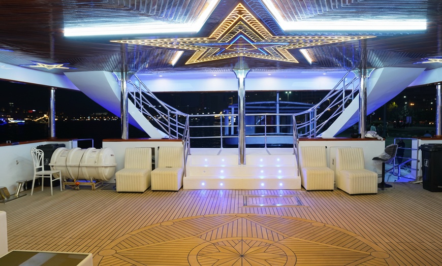 Image 5: 2-Hour Luxury Dinner Cruise with Buffet & Drinks on Samrat Mega Yacht