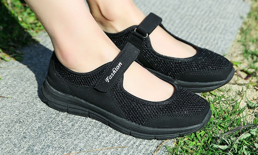 Image 19: Women's Breathable Trainers