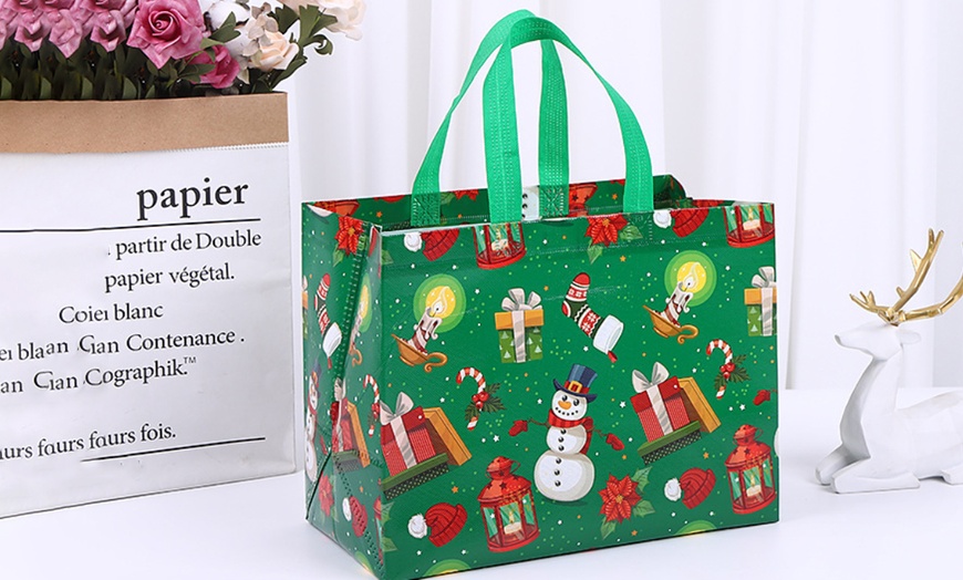 Image 3: 8 or 16 Christmas-Themed Non-Woven Bags