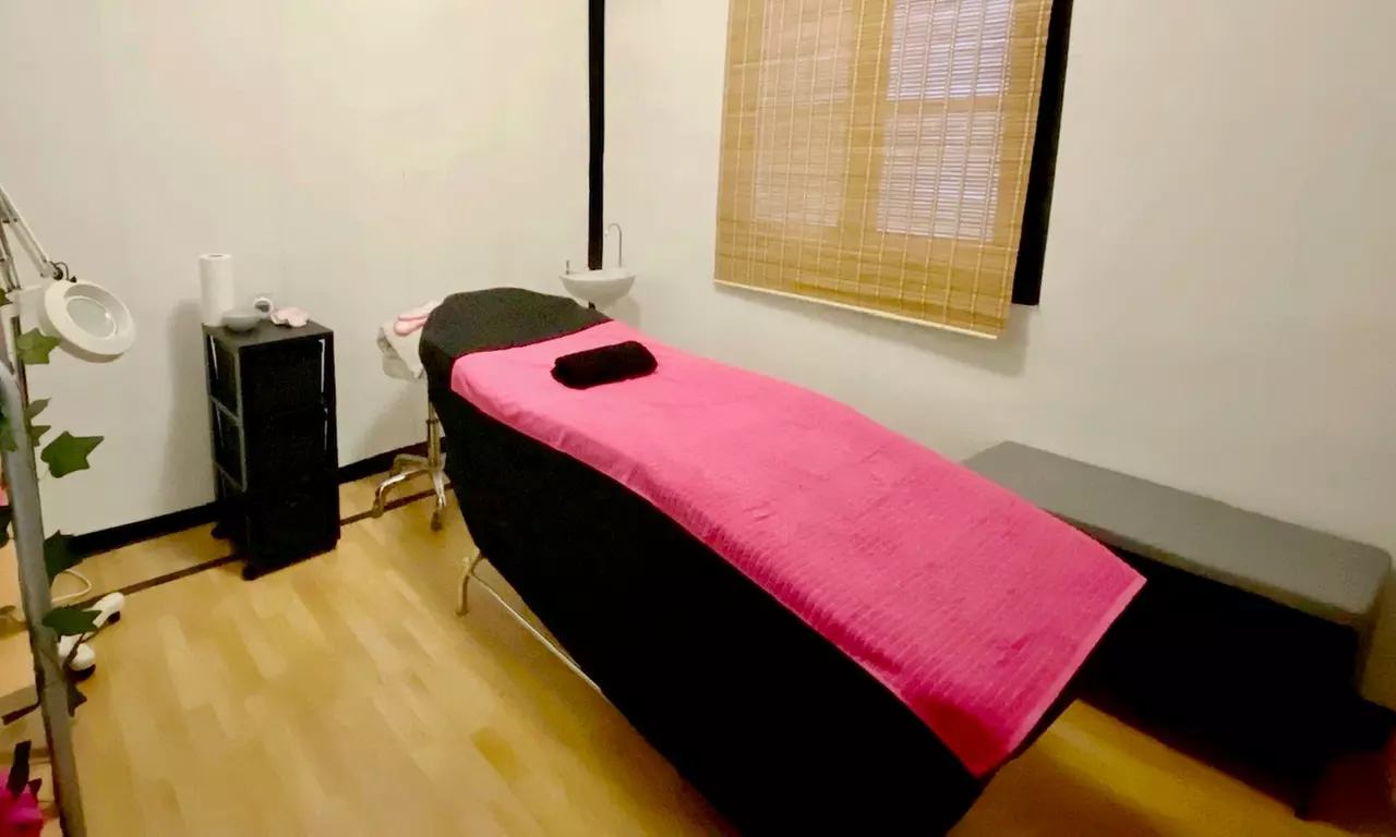 1 semana o mes de tratamientos veganos, faciales, masajes y más