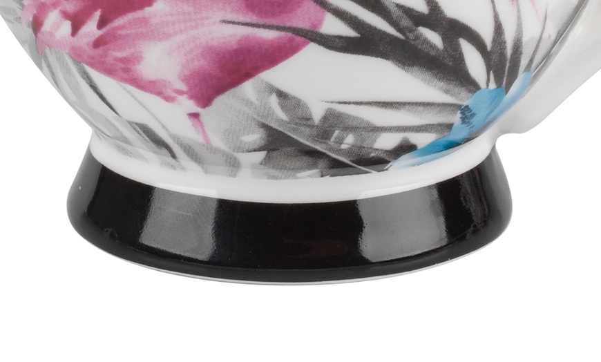 Image 3: Portobello Monochrome Flamingo Mug