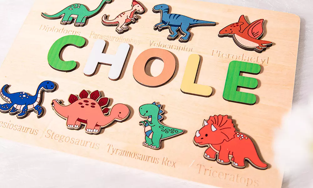 Gepersonaliseerd babycadeau: naam-puzzelbord