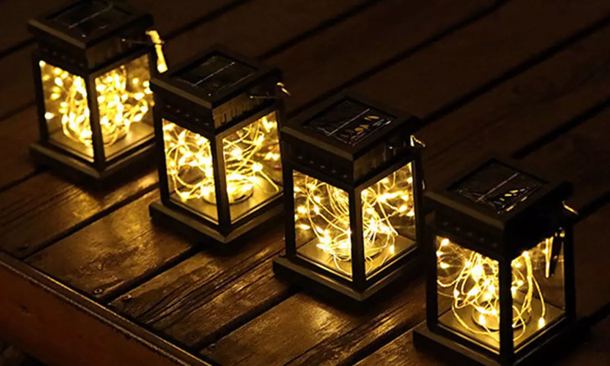 Pack of Two Solar Hanging Lantern Lights