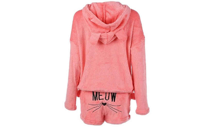 Image 12: Women's Fluffy Pyjama Set