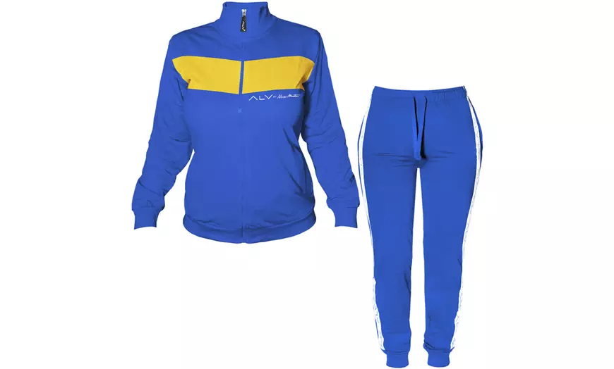 Image 12: Tuta homewear donna di Alviero Martini