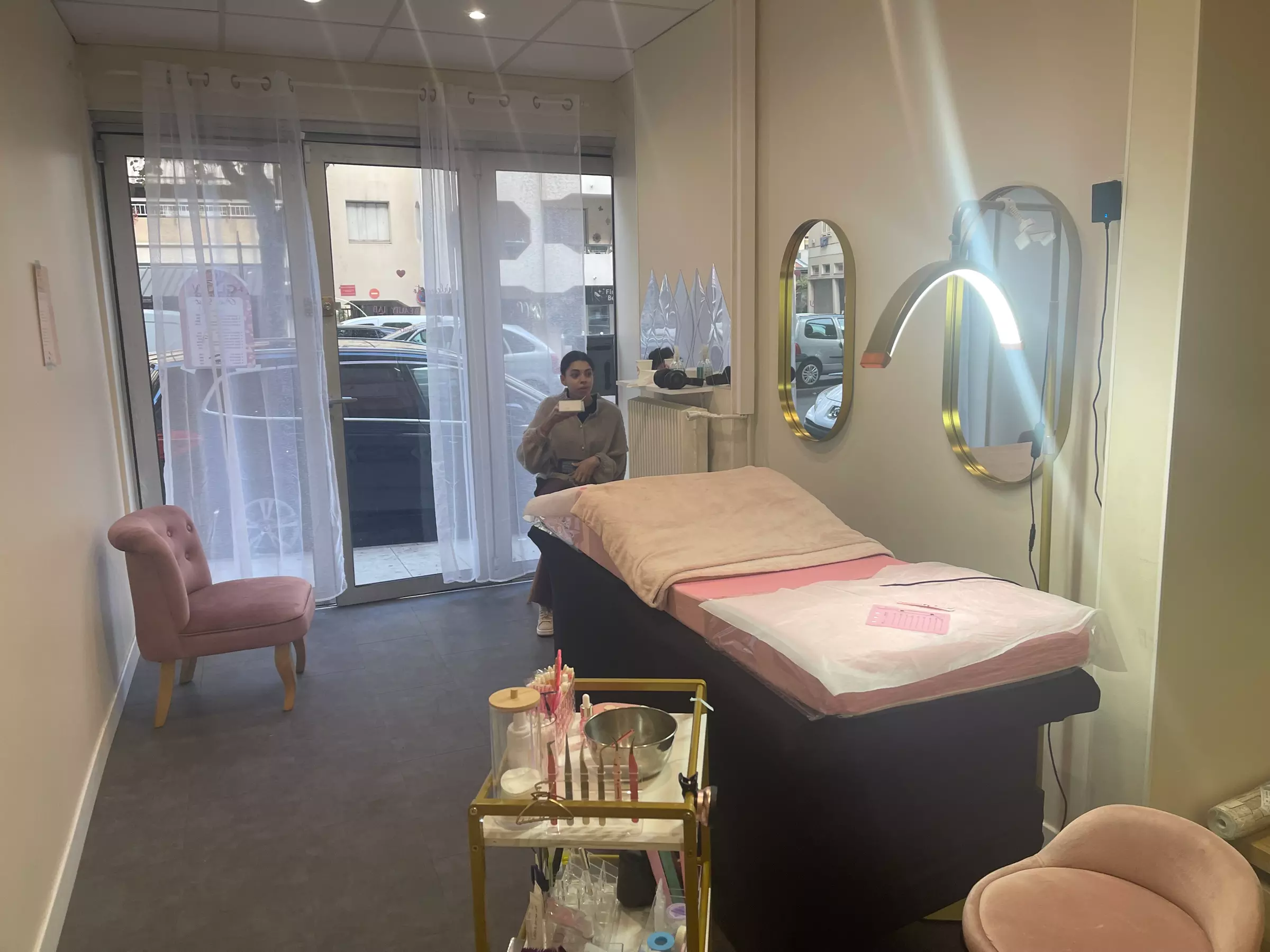 Pose d'extensions de cils au choix