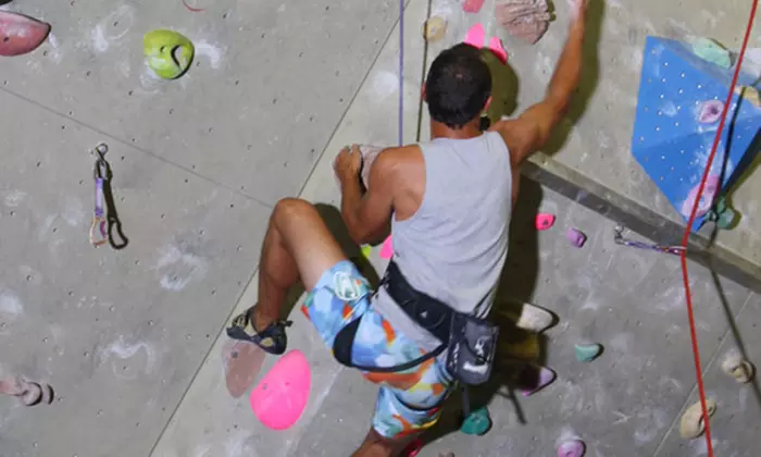 1 Std. Kletter-Einstiegskurs inkl. 3 oder 5 Tageskarten pro Person