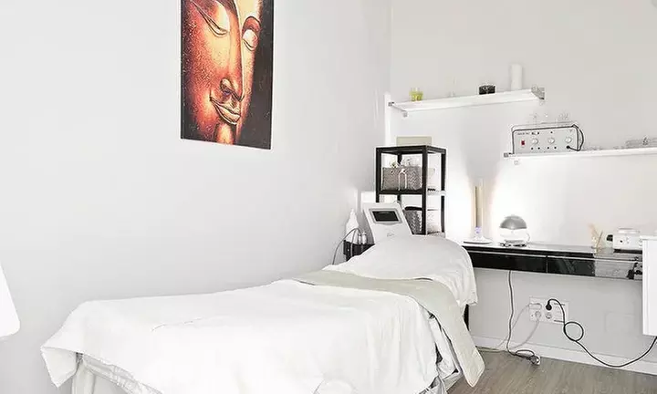 Masaje relajante en pareja con envoltura en Centro de Estética Esencia