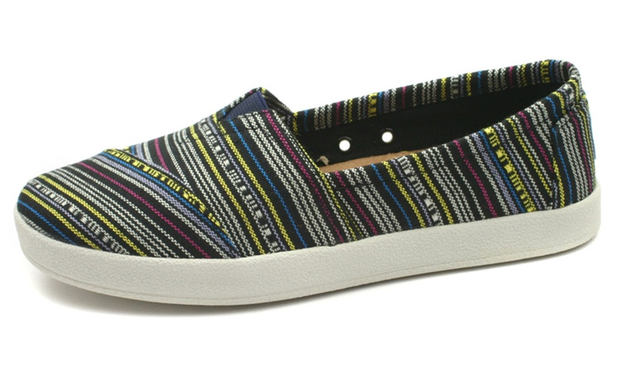 Image 26: Women's TOMS Espadrilles