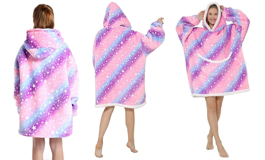 Image 9: Adults Oversized Fluffy Hoodie Blanket