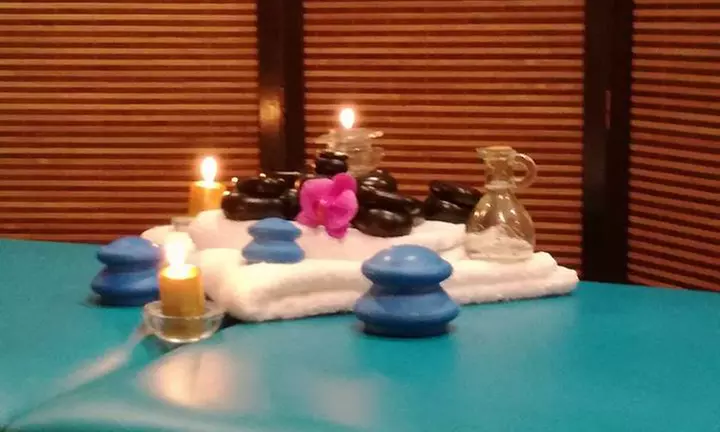 Wybrany masaż ciała z zabiegami