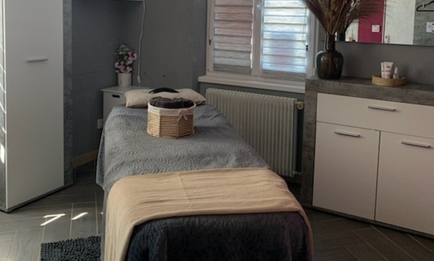 Image 2: Jusqu'à 34% de remise sur Massage - Personnalisé chez Elle Beauté Harmony