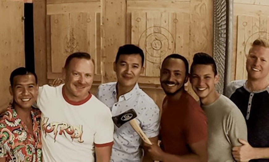 Image 2: 75 Min Axe-Throwing Session in a Shared Lane for Up to Ten People 