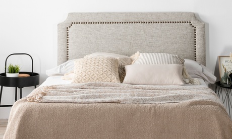 Testiera letto disponibile in 2 dimensioni e 3 colori