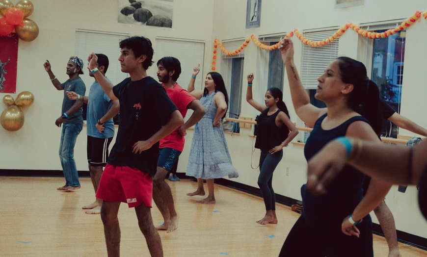 Image 2: 1, 2 or 3 Months Unlimited Bhangra Classes or 8 Drop-In Classes