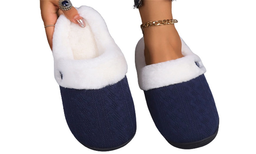 Image 5: Open Back Fuzzy Bedroom Slippers with Easy Slip-On Style