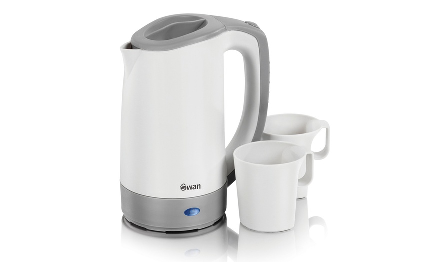 Image 1: Swan Travel Kettle with Two Cups