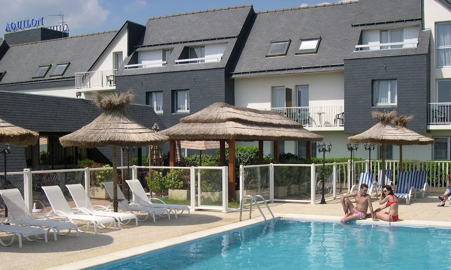 Saint-Nazaire : séjour en chambre double confort