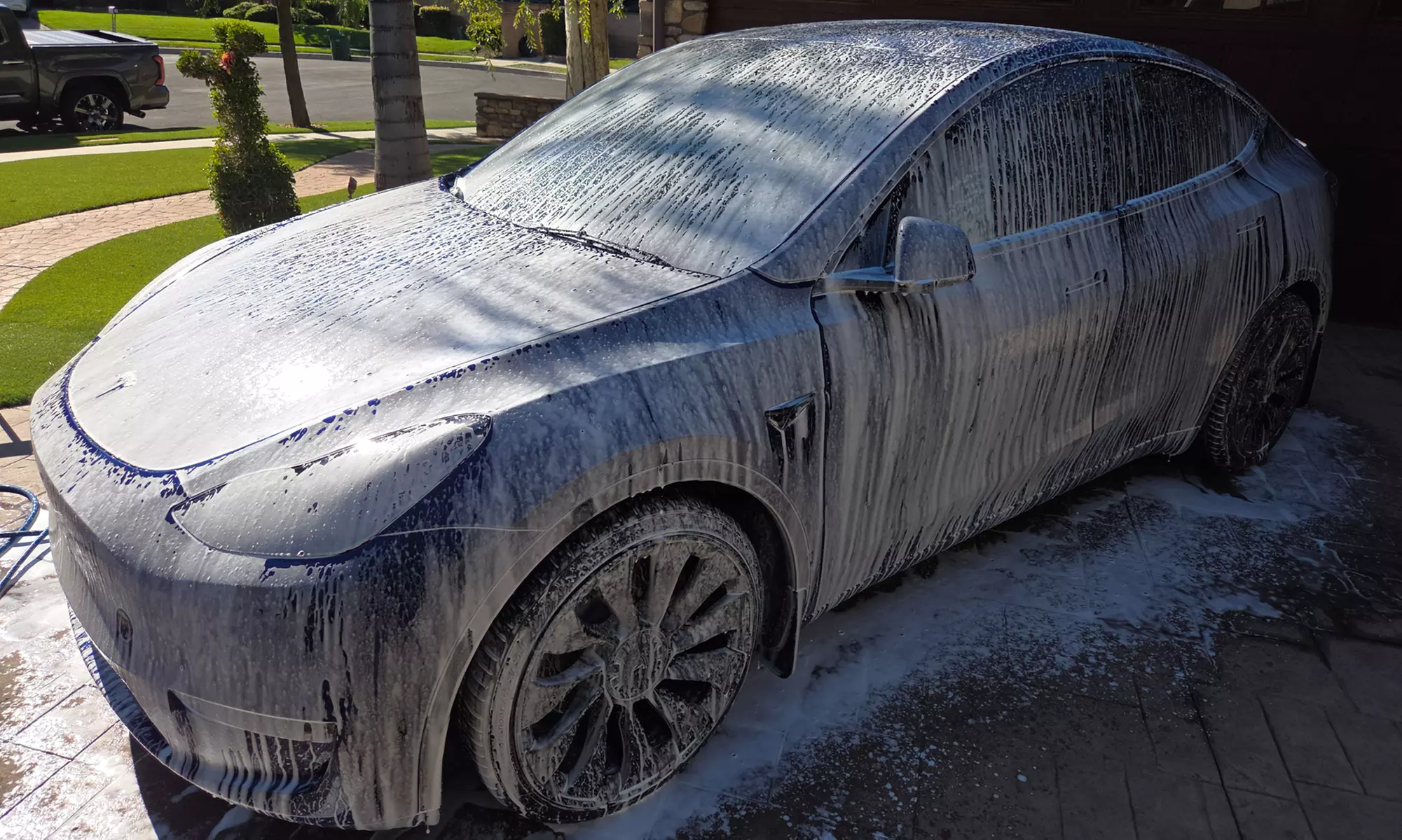 Complete Interior & Exterior Detail for Sedans/Coupes, SUV or Minivan