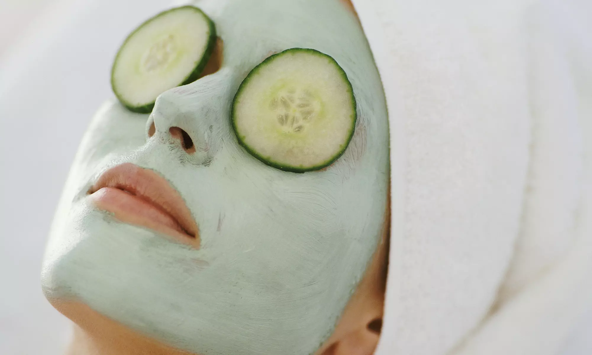 Experience La Belleza's facial options including deep cleansing and microdermabrasion with up to 30% off - Primary Image
