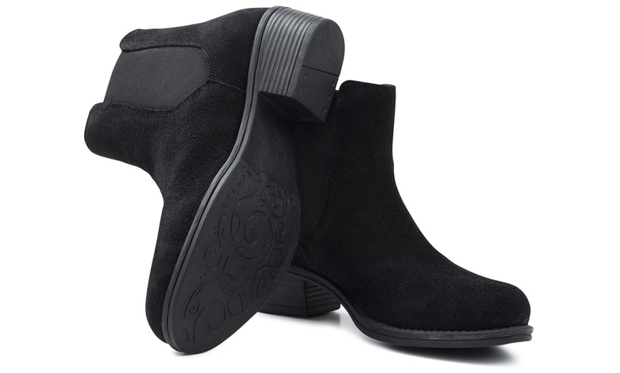 Image 4: Redfoot Suede Chelsea Boots