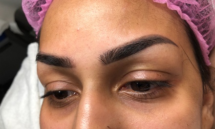 Semi-permanent make-up: Lips, Eyeliner or Eyebrows -  new customers only - Permanent Line