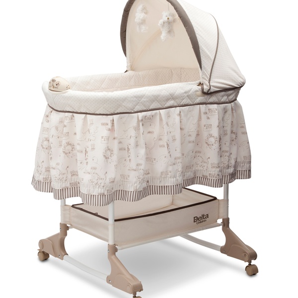 delta playtime jungle rocking bassinet