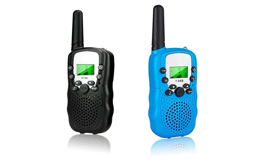 Image 7: Two or Four Walkie-Talkies