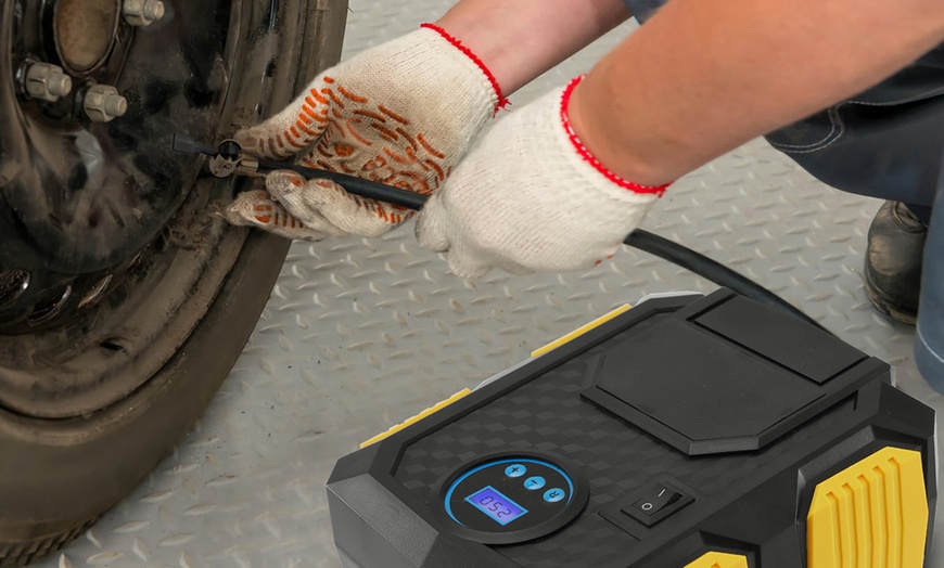 Image 3: Tire Inflating Air Compressor