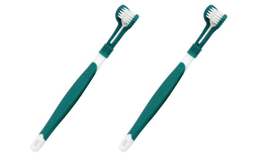 Image 9: Three-Sided Pet Toothbrush