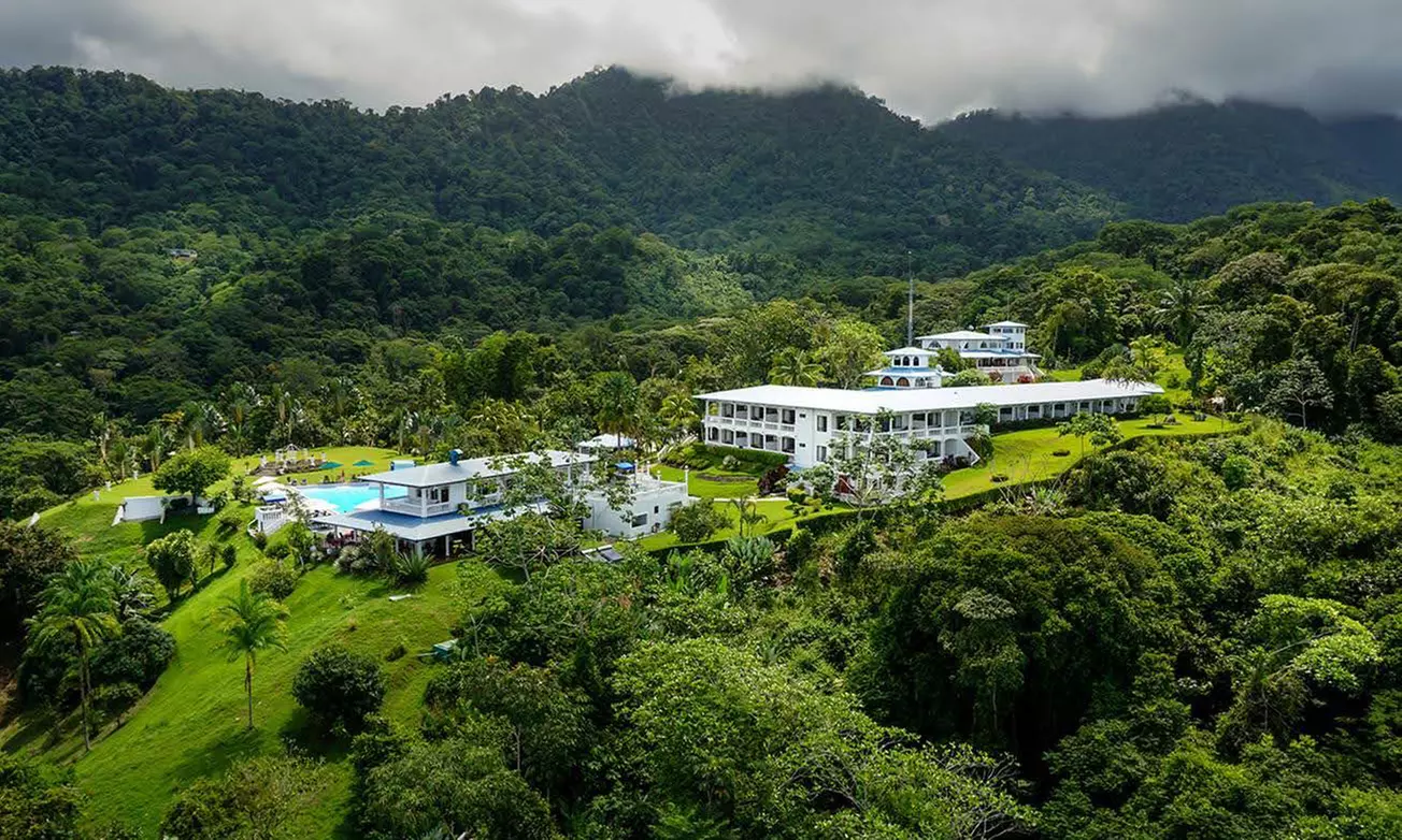 Stay at a 4-Star Hotel Cristal Ballena in al Sur de Uvita Playa Ballena - Primary Image