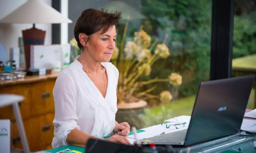 60 Min. Gewichtsmanagement oder 90 Tage Smart Eat-Programm für 1 Pers.