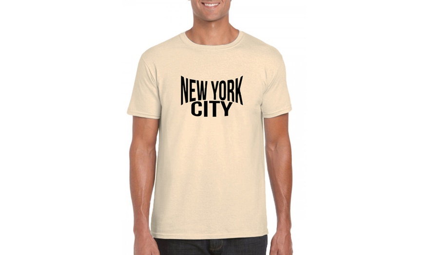 Image 4: Men's New York City T-Shirt