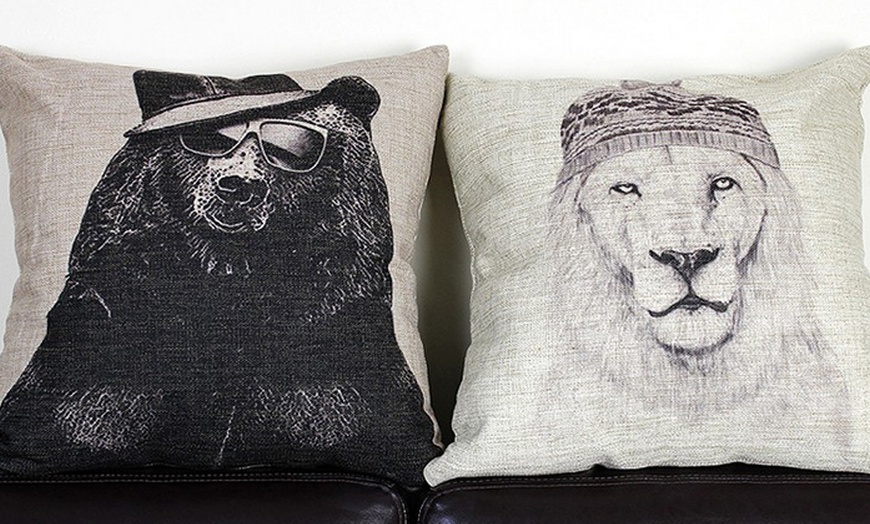 Image 2: Retro cushions 