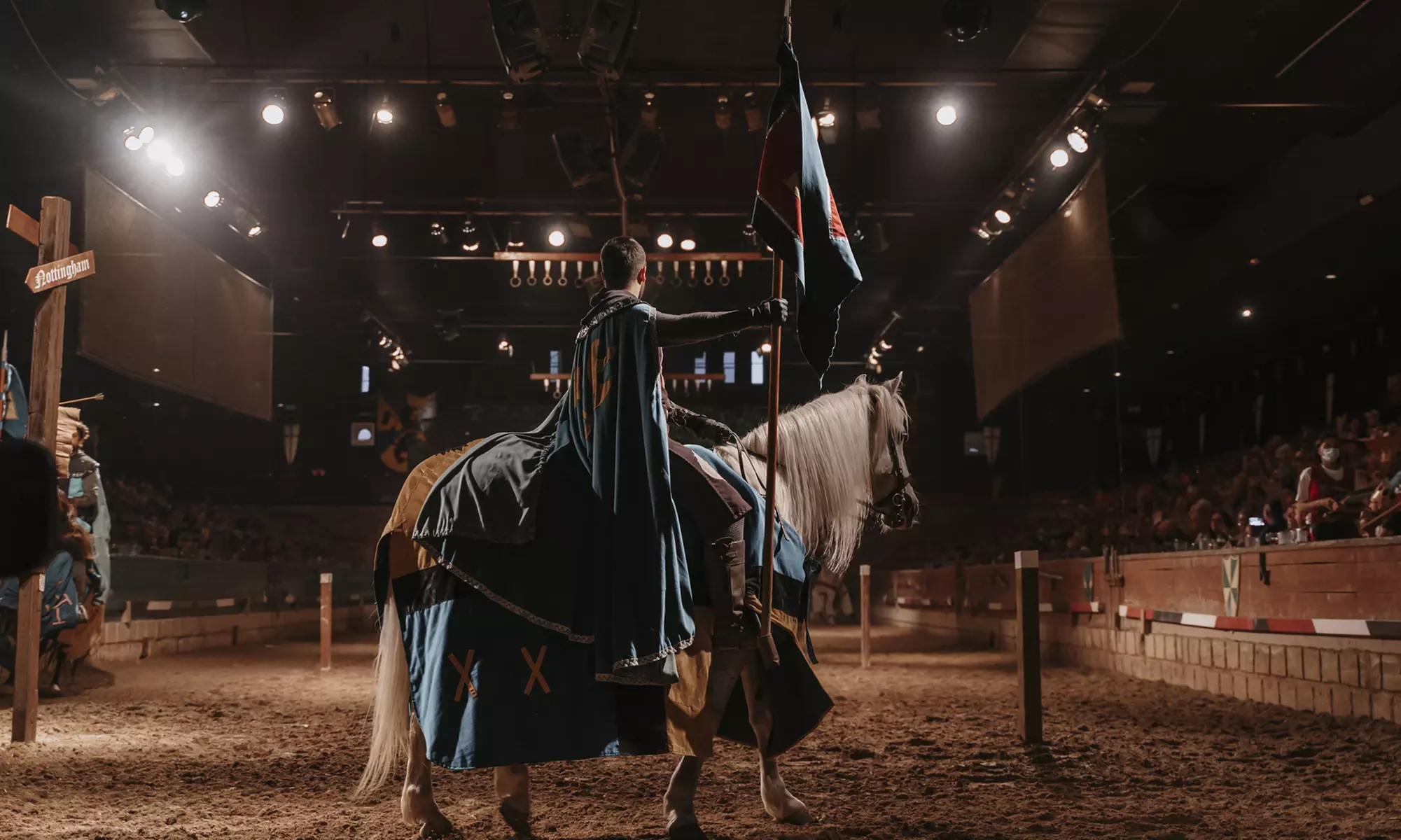 Espectáculo medieval Robin Hood para toda la familia con cena incluida