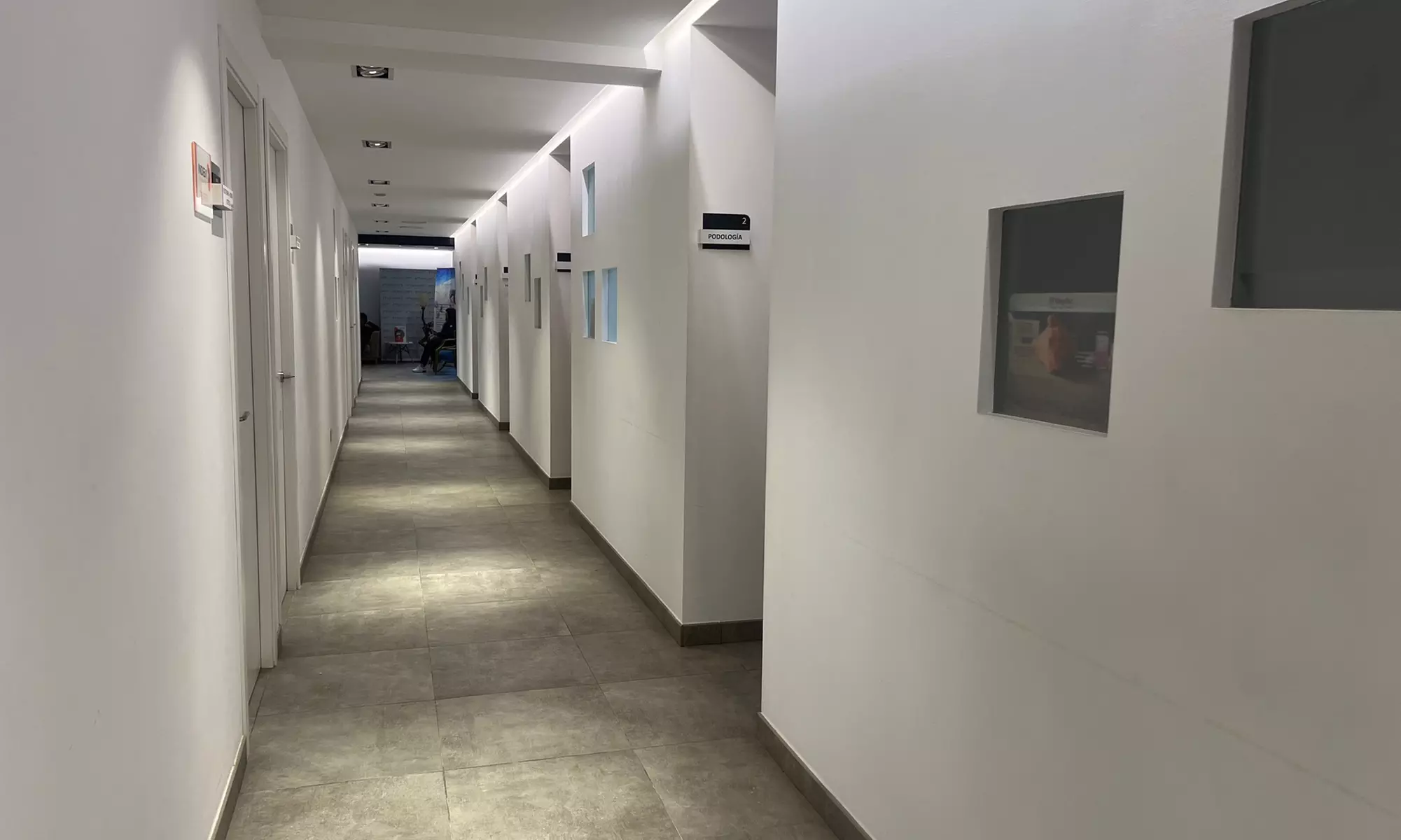 Cutis renovado con un tratamiento reafirmante inyectado facial