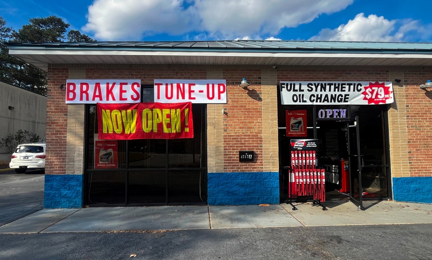 Image 3: Get a Full Synthetic Oil Change and Inspection