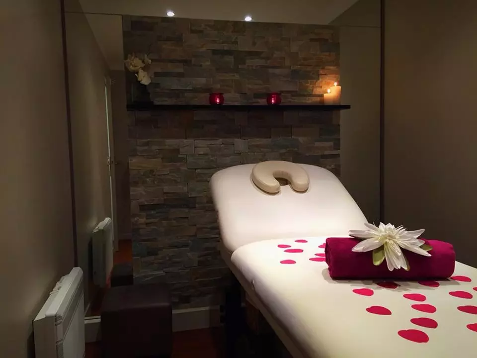 Silhouette affinée avec les modelages minceur d'Esprit de Vie