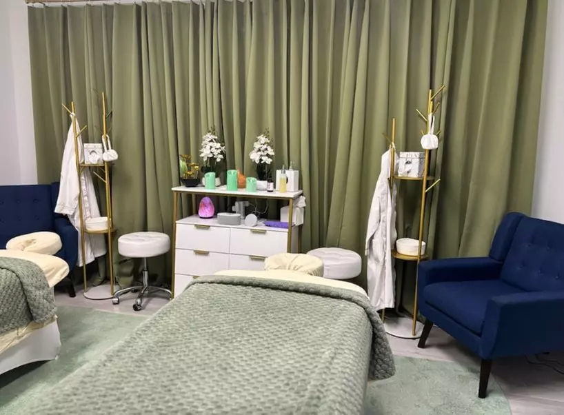 One or Couples 60 or 90 Minute Deep Tissue Massage + Aromatherapy 
