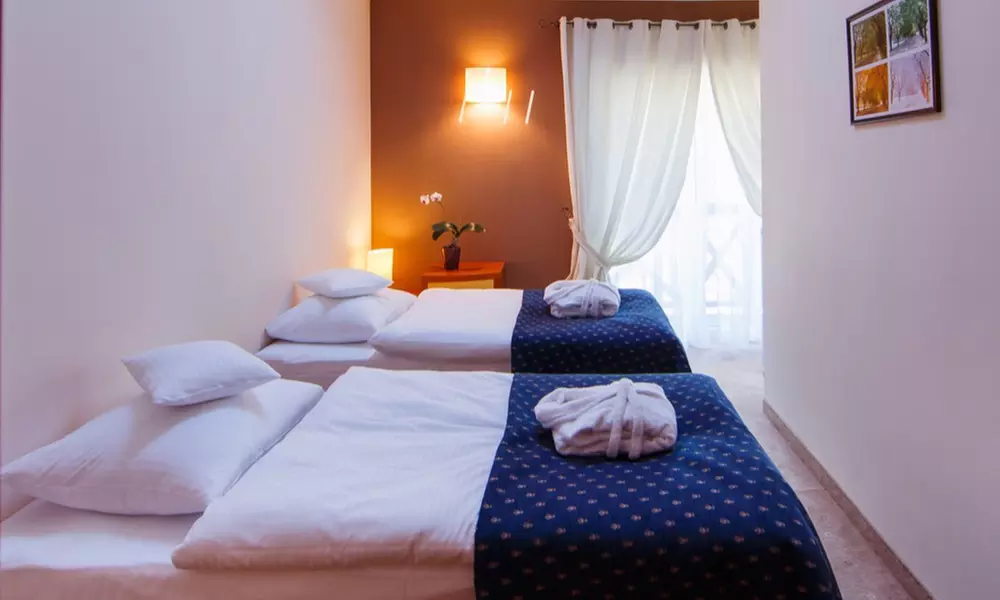 Mazury: wybrany pokój dla 2 osób lub rodziny z wyżywieniem i wellness