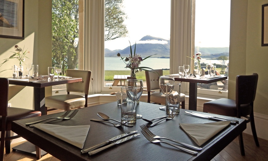 Image 3: Isle of Raasay: 4* Stay