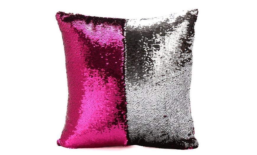 Image 9: Decorative Sequin Pillow Cases