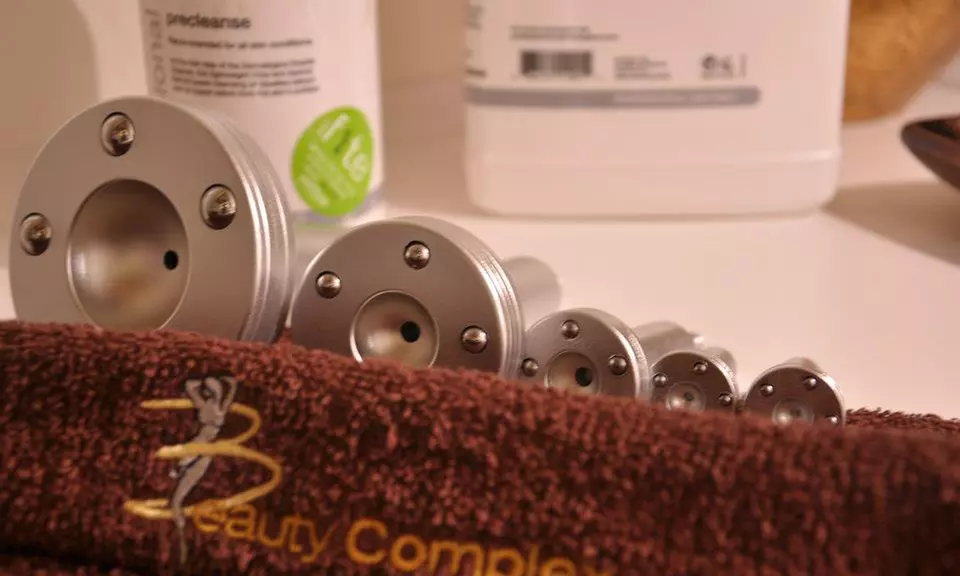 Do 69% zniżki na Lifting twarzy - nieoperacyjny w Beauty Complex - świat kobiety - bez kompleksów.