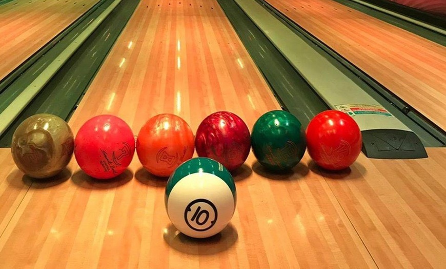 Image 6: Two Games of Bowling with Pizza