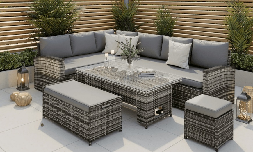 Image 4: Nine-Seater Rattan-Effect Corner Sofa Set