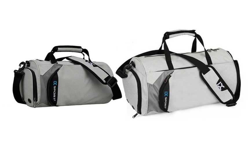 Image 10: Waterproof Gym Bag