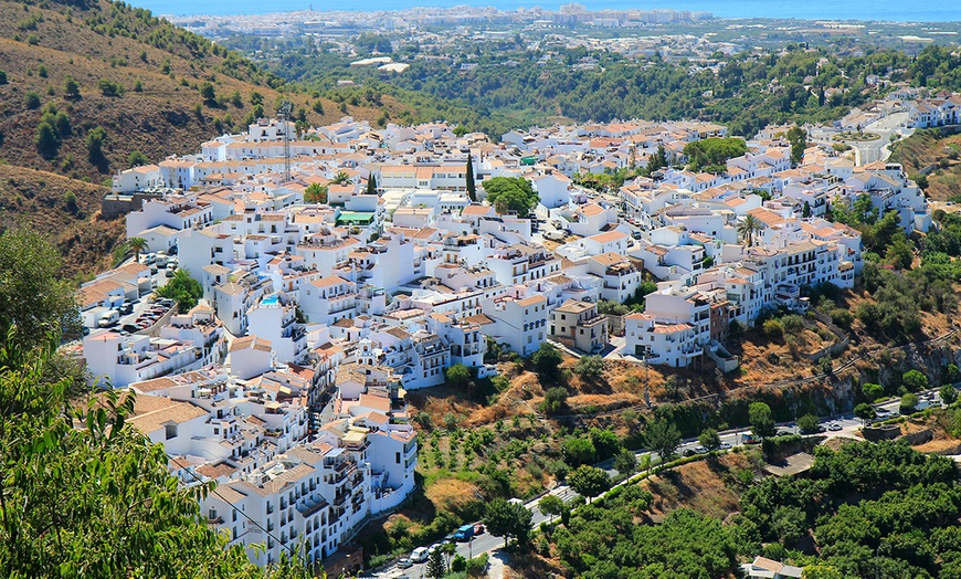 Image 10: Frigiliana: Stay with Half Board