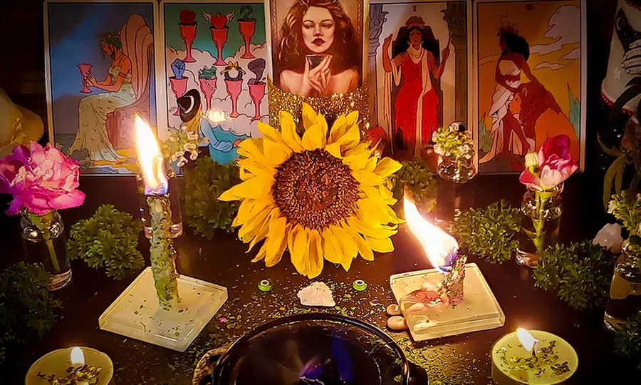 Up to 50% Off on Psychic/Astrology/Fortune Teller at Psychic Amanda Marquez