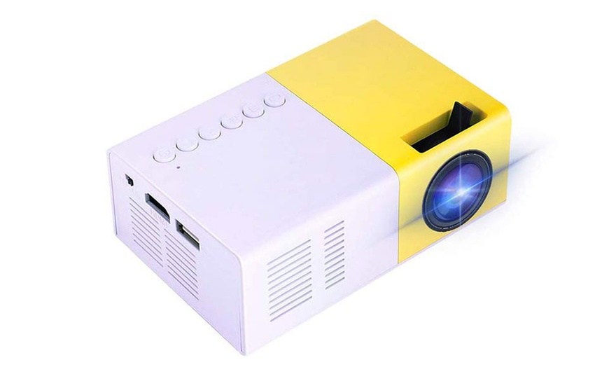 Image 3: Mini vidéoprojecteur HD portable et compact avec accessoires